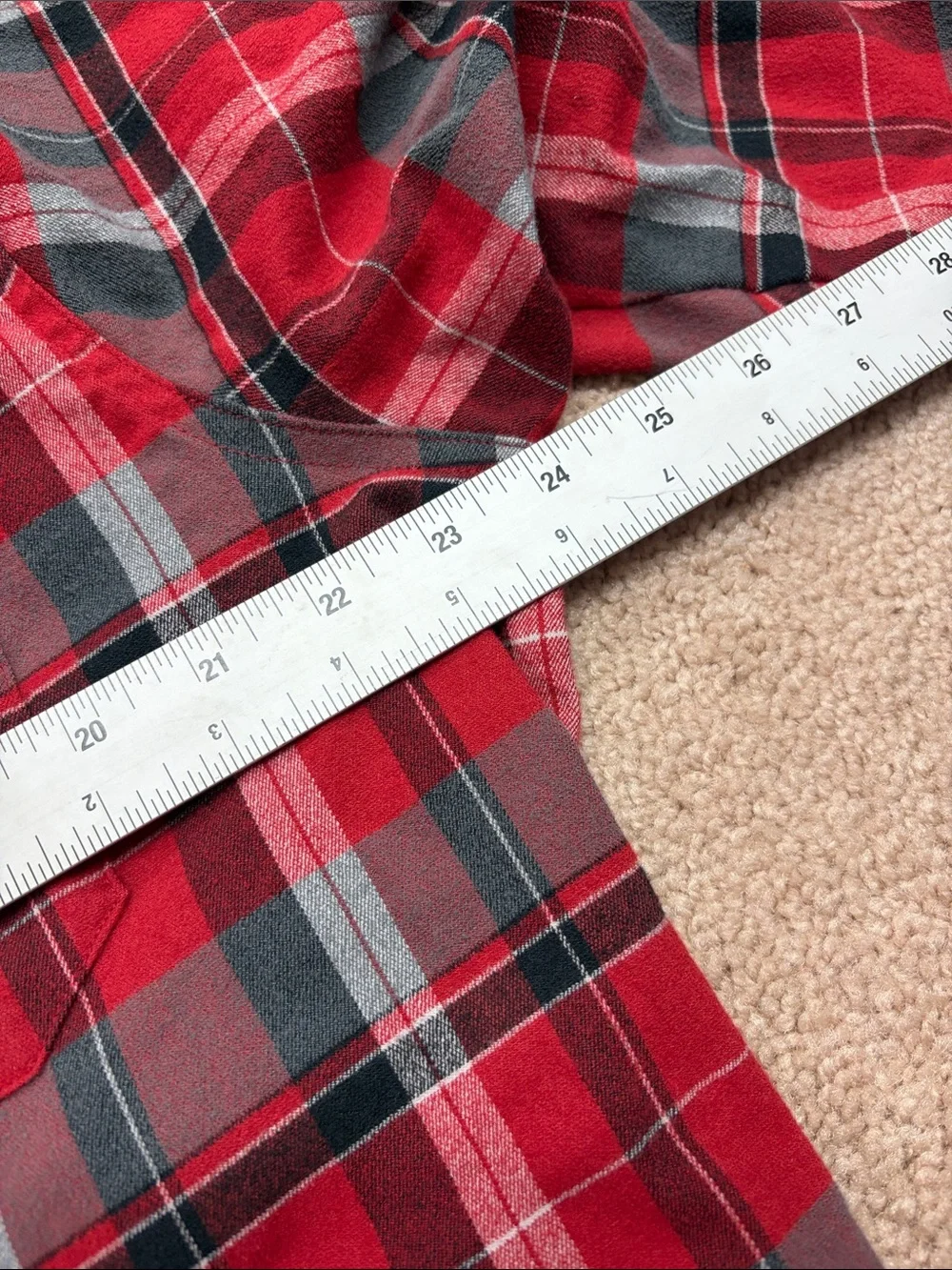 Mountain Khakis Men’s Red and Gray Plaid Wool Blend Flannel Button-Down Shirt. L